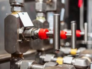 Needle Valve Manufacturer: Stainless Steel & Brass | Hydraulic & Gas